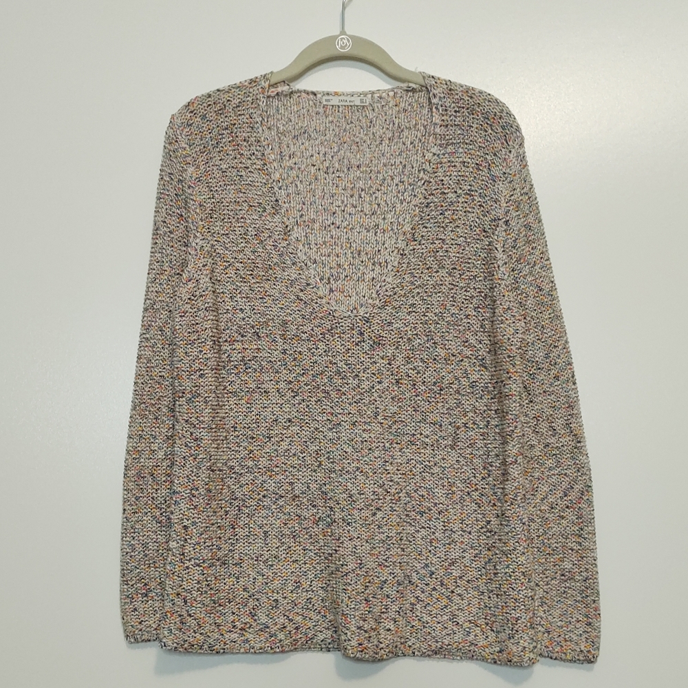 Zara Knits white & colorful variegated knit v neck pullover sweater